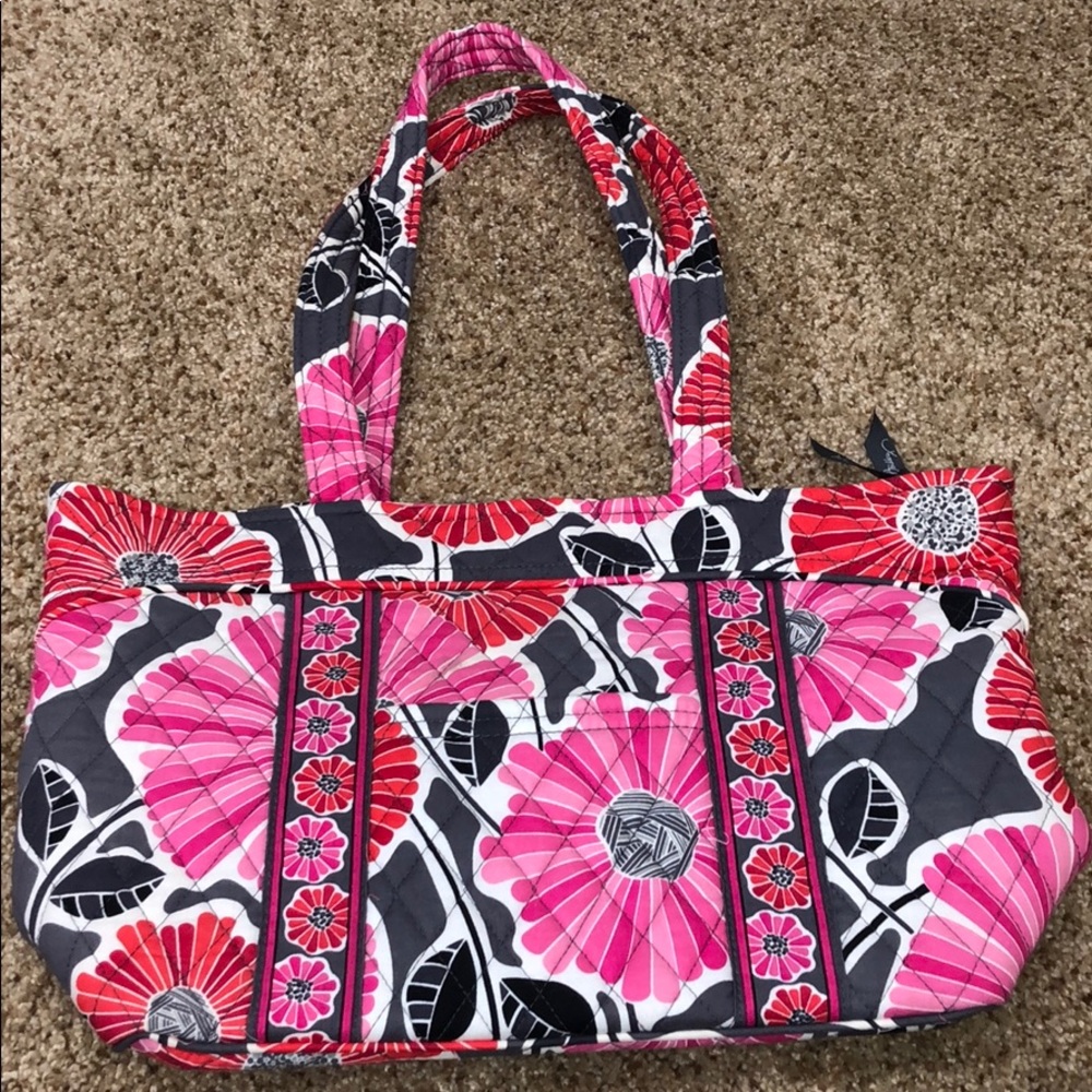 Vera Bradley tote